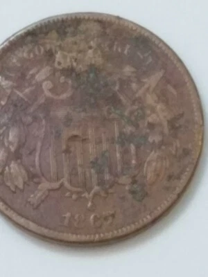 1867 TWO CENT PIECE Uncommon US Denomination  Bronze M-13 - Image 1 of 2