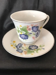 Vintage Porcelain Cup & Saucer Blue Floral Gold Trim Made in China - Picture 1 of 9