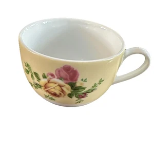 Royal Albert England Tazza da tè caffè Country Rose floreale latticello 2,5” H, 3,5” - Foto 1 di 7