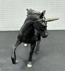 MOJO Black Unicorn Fantasy Figure Toys Educational Animals Plastic Toy - Picture 1 of 6