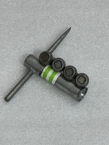 Ford GM Wire Hubcap Double Green Stripe Key Wheel Cover Lock 4 Bolts Wrench - Picture 1 of 5