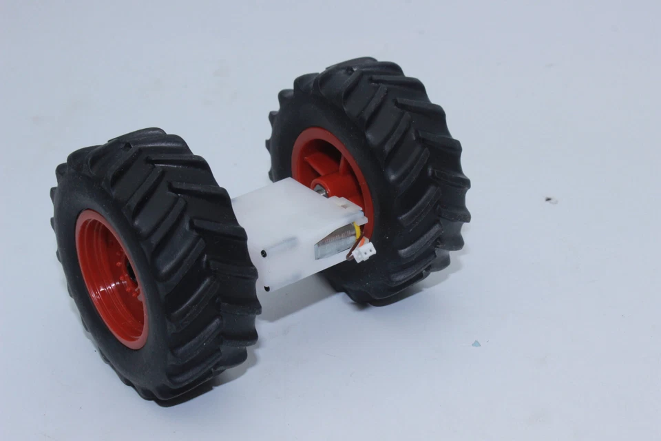 Siku 6880 6881 6882 Hinterachse RC Control Fendt  Claas 1:32 Ersatzteil Achse - Bild 1 von 4