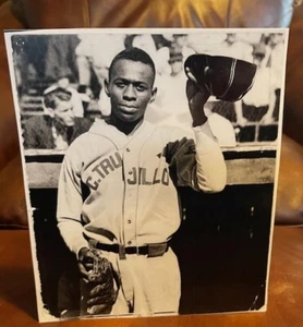 Satchel Paige Kansas City Monarchs Baseball Tabletop Display Standee 8" X 9 1/2" - Picture 1 of 2