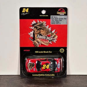 1997 Action NASCAR Jeff Gordon #24 Jurassic Park The Ride 1/64 pressofuso - NUOVO - Foto 1 di 11