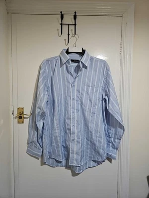 Willerby Smith Men's Light blue Shirt Button-up Striped Size M - Image 1 of 4