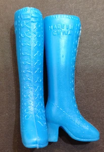 BARBIE STIVALI 2 BLUE BOOTS SHOES SCHUHE CHAUSSURES ACCESSORI OUTFIT OOAK - Imagen 1 de 1