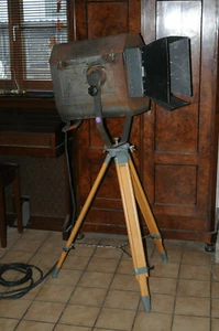 Scheinwerfer Kino Film Theater Reiche & Vogel Berlin ma. 5 KW Loft Vintage - Bild 1 von 11