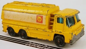 Camión cisterna Husky Guy Warrior Shell amarillo COE de colección 2 3/4" de largo - Imagen 1 de 2
