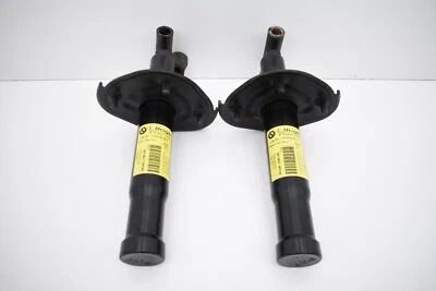 BMW E46 325 330 2000-05 PARACHOQUES TRASERO AMORTIGUADOR SOPORTE MONTAJE IZQUIERDO DERECHO KW10 Foto 1 de 4