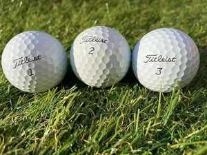 Pelotas de golf Titleist 12 Pro V1 X mezcla usadas como nuevas paquete de 12, - Imagen 1 de 2