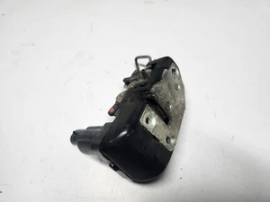 93-98 Jeep Grand Cherokee ZJ Right Rear Door Latch Passenger Side - Picture 1 of 2