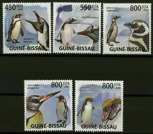 Penguin Bird Ocean Snow Winter Serie Set of 5 Stamps Mint NH - Picture 1 of 2