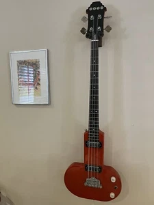 Eastwood Devo Be stiff Bass Guitar Limited Edition - Picture 1 of 2