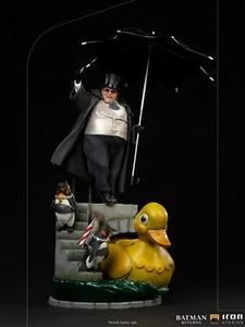 Iron Studios DC Batman Returns Penguin Deluxe Art Scale 1:10 Scale Statue New - Picture 1 of 12