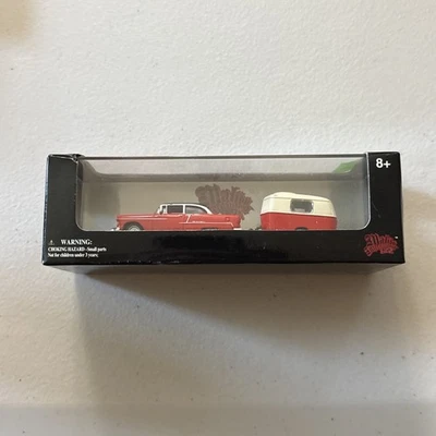 Malibu International Chevy Bel Air 1955 con caravana rojo fundido a presión escala 1:87  Foto 1 de 4