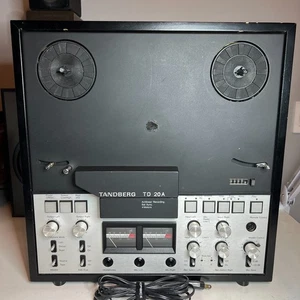 TANDBERG TD 20A Reel-to-Reel Tape Deck - POWERS ON - FOR PARTS/REPAIR - Picture 1 of 15