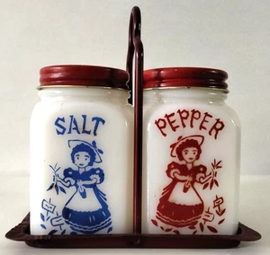 Vintage McKee Tipp City Milchglas Salz & Pfefferstreuer + Halter - Gartenmädchen - Bild 1 von 7