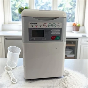 Zojirushi BBCC-S15A Automatic Bread Maker Machine Made In Japan - Tested Working - Picture 1 of 11