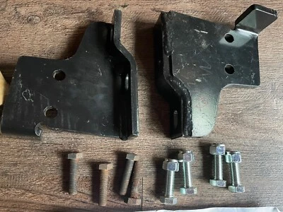 Snowbear DK2 Snow Plow Mount Nissan Titan 2004-2016 66625 - Image 1 of 3