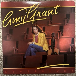 AMY GRANT - Never Alone - MYRRH MSB-6645 - LP Vinyl Schallplatte VG+ / EX - Bild 1 von 4