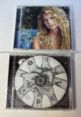 Taylor Swift Fearless Speak Now & Debut lot of 2 - Image 1 of 4
