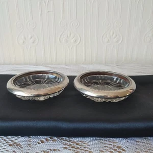 Pair of Vintage Italian Silver Plated Trinket Dishes Fluted Pressed Glass Bowls - Picture 1 of 17