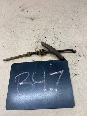 GALAXIE 500 1965 1966 2 PUERTAS HT 65 66 LTD MERCURIO CABLE DE FRENO TRASERO HERRAJES PIEZA Foto 1 de 4