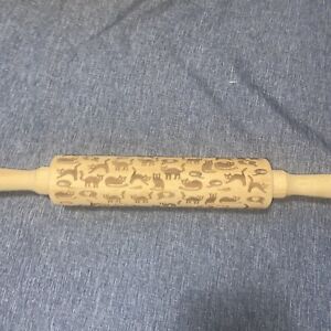Cat Rolling Pin Wooden Embossed Mice Hearts 15"