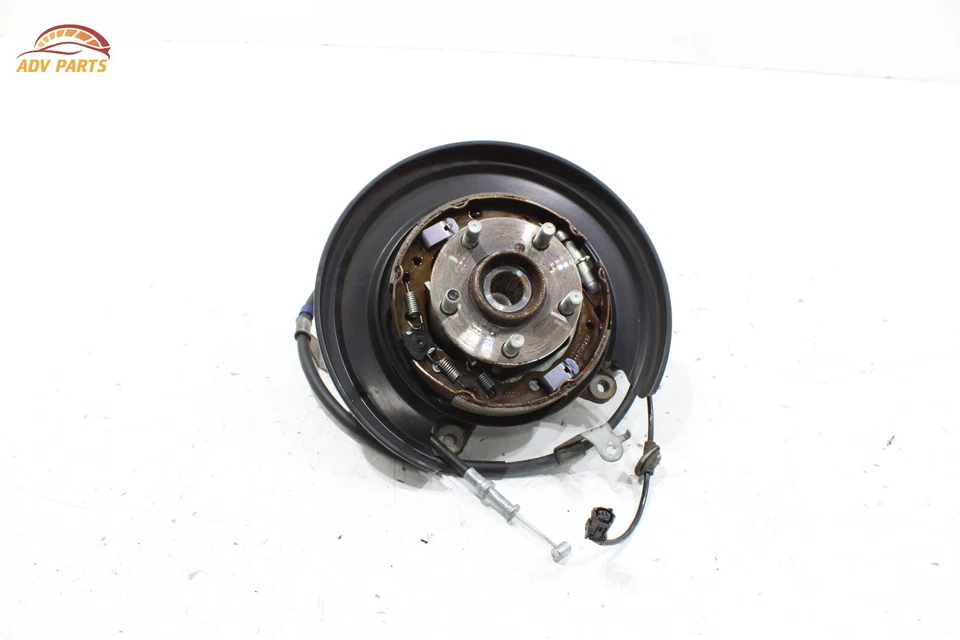 Toyota 86 FR-S 2013-2020 eje trasero derecho del lado del pasajero buje de nudillo OEM Foto 1 de 4