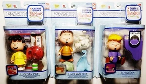 Vintage 2003 Peanuts Charlie Brown Christmas Action Figure Lot of 3 *NEW* Lucy - Picture 1 of 2