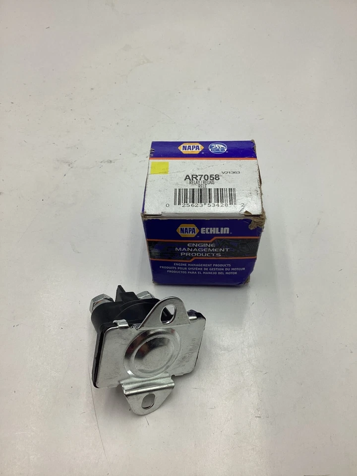 Relé de bomba de aire NAPA ECHLIN AR7058, se adapta a Dodge Ram 2500 HD 2003-2005, 3500 HD Foto 1 de 4