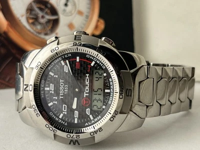 Reloj Tissot T-Touch Hombre Negro Titanio Con Caja/Folletos Foto 1 de 4