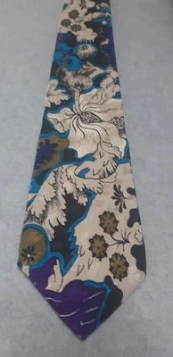 Corbata de seda GUY LAROCHE PARIS para hombre con estampado floral de frutas negras de 3,75" de ancho Foto 1 de 4
