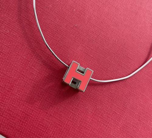 HERMÈS Collana Hermes Cardius Cenere H Cubo Rosso Arancione Ottima Usata Senza Scatola