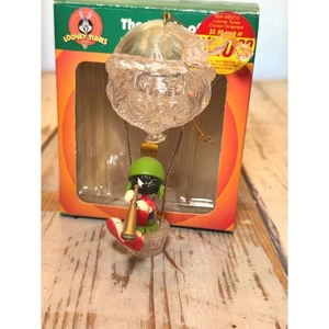 Vintage 1997 La magia del cristal Marvin el marciano adorno de Navidad CON CAJA - Imagen 1 de 13