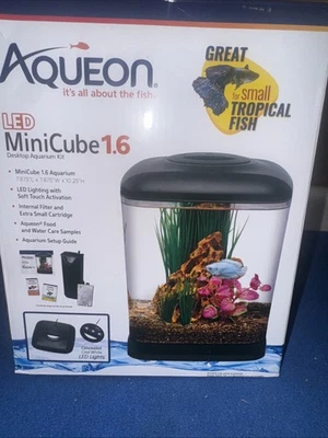 Aqueon LED MiniCube 1,6 gal pecera de escritorio para acuario Foto 1 de 4