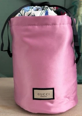 Bolso grande con cordón Gucci Beauty rosa GWP Foto 1 de 2