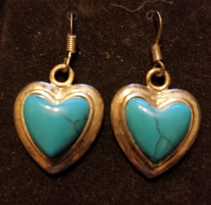Pendientes colgantes con corazón turquesa imitación tono plata texturizada - Imagen 1 de 7