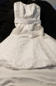 David's Bridal 10042334 size 6 White Strapless lace tea length Wedding Dress - Picture 1 of 16