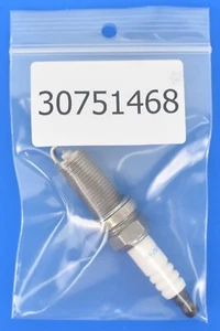 Bujía original Volvo 30751468 OEM G4 - Imagen 1 de 1