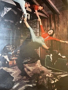 1957 Natalie Wood ganzseitiges Farbbild Nick Adams Dennis Hopper Artikel mehrere Seiten - Bild 1 von 3
