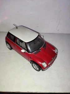 MOTOR MAX  1/18 - VOITURE MINI COOPER 2001 ROUGE - BEL ETAT - Imagen 1 de 7