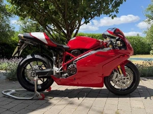 2007 Ducati 999R 999R PETROL Manual - Picture 1 of 24