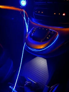 mobile phone charging cable with LED lights (Blue) - Picture 1 of 1