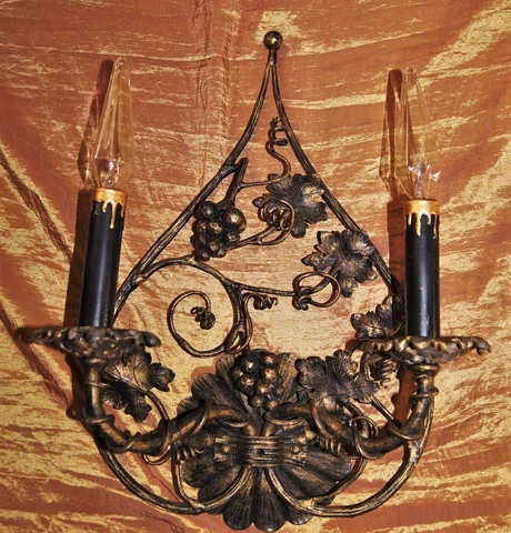 VTG DECO STEEL WROTH IRON TOLEWARE CHANDELIER SCONCE LIGHT FIXTURE GRAPE CLUSTE Cover