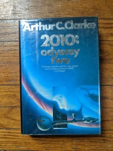 2010 Odyssey Two Arthur C Clarke HC DJ 1982 1. Auflage HC DJ Cover Buch Sci Fi - Bild 1 von 5