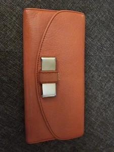 Chloe Lilly Bow Continental Wallet - Picture 1 of 13