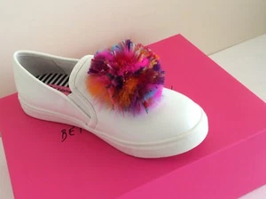 Betsy Johnson Trixy White Multicolor Feathers Fashion Sneakers Size 7.5 (#2) - Picture 1 of 4
