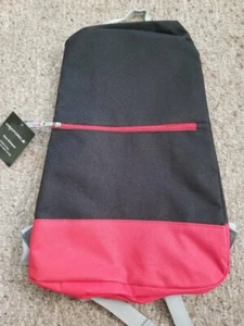 NWT Red and Black WEXFORD Basic Backpack Padded Straps - Picture 1 of 4