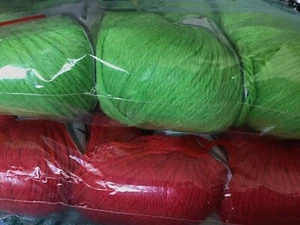 12 Skeins Ice Baby Merino DK - Picture 1 of 4